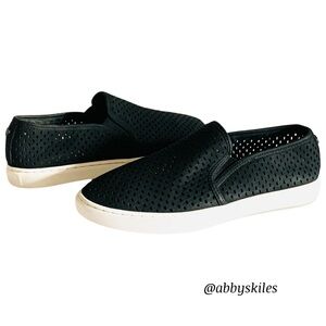 Steve Madden Womens Elouise Low Top Slip On Fashion Sneakers Black Size 10